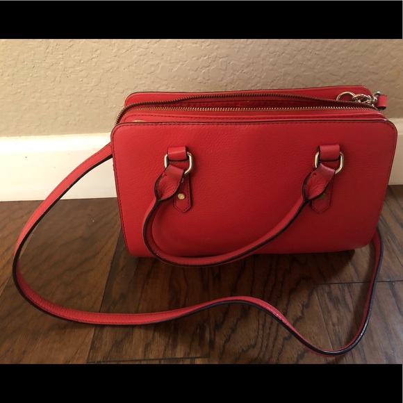 Kate Spade Purse - Picture 2 of 3